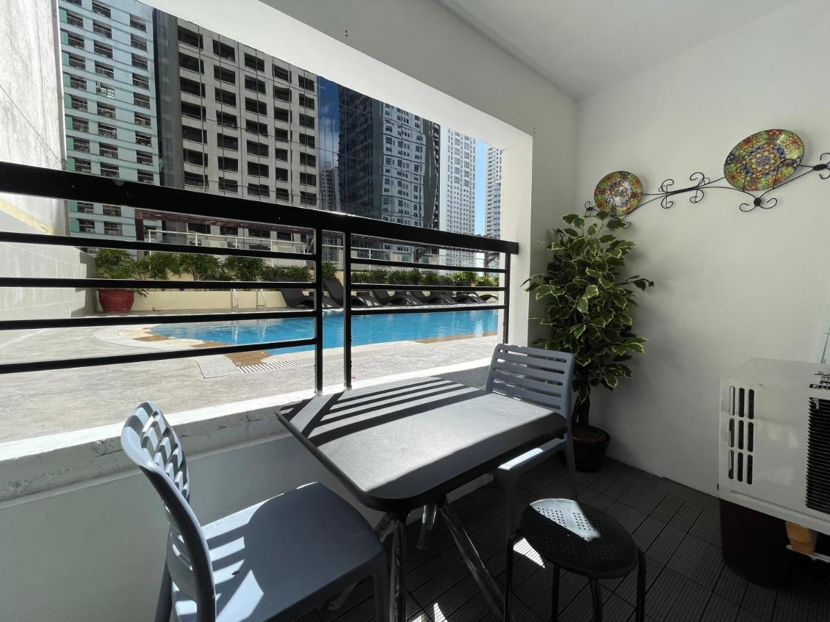 Poolside Family Room Greenbelt Makati Makati City Ngoại thất bức ảnh
