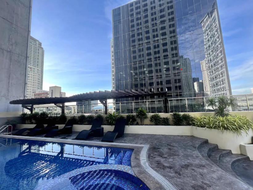 Poolside Family Room Greenbelt Makati Makati City Ngoại thất bức ảnh